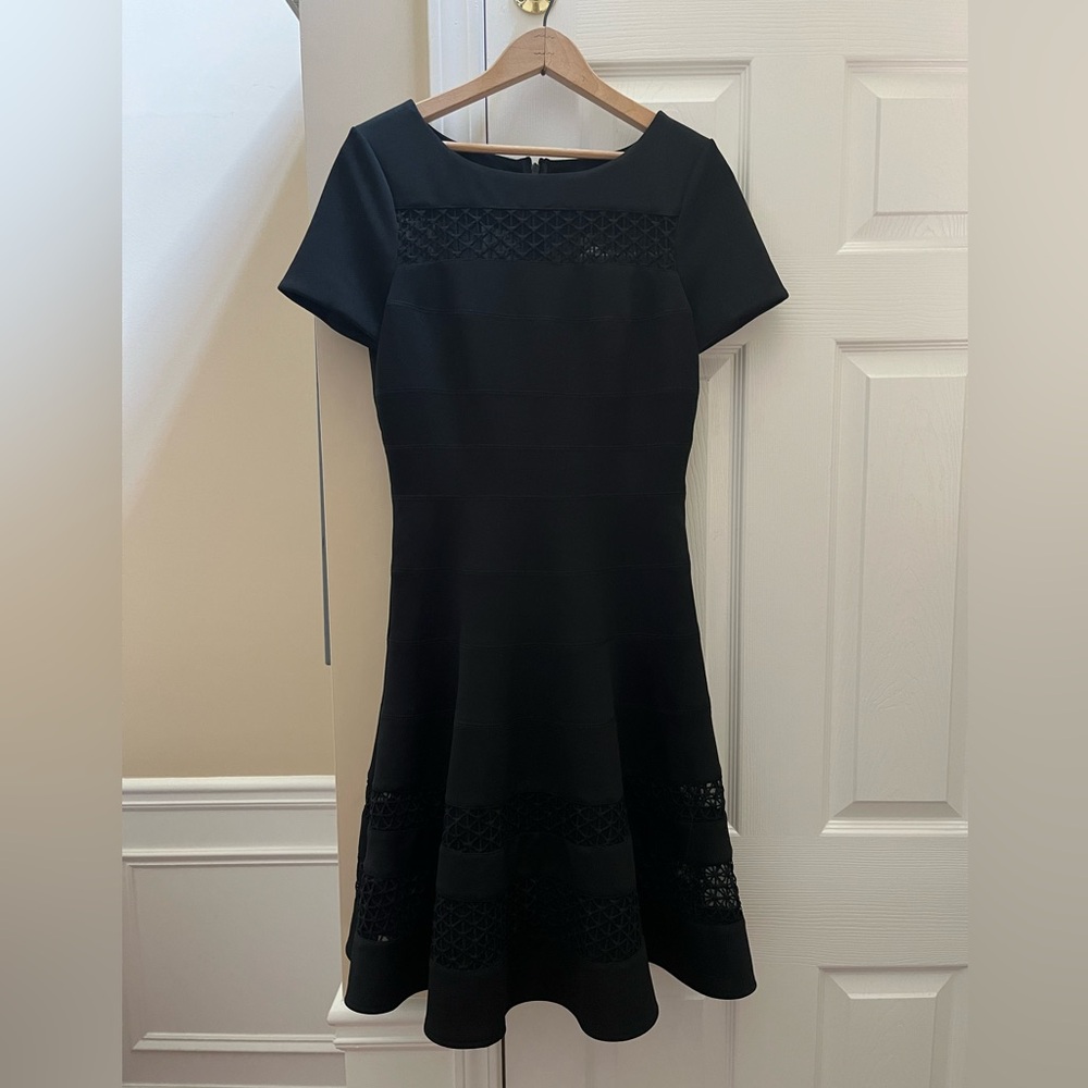 White House Black Market cocktail dress EUC
